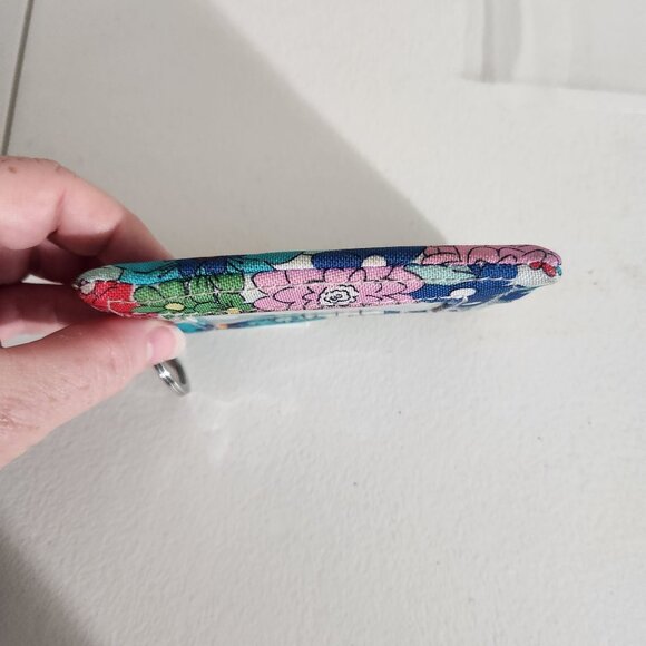 Vera Bradley Floral ID Holder With Keyring & Zip Closure - Picture 5 of 16
